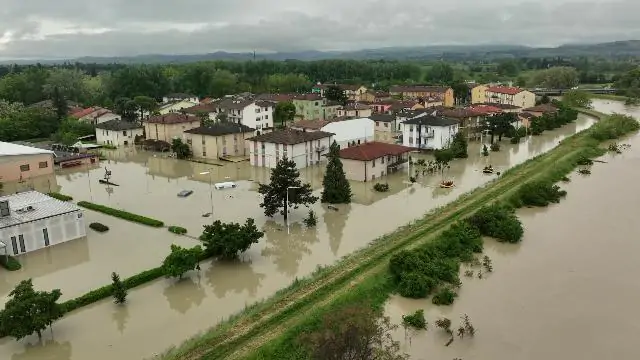 Italia: col territorio, frana la narrazione climatista